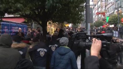 Kadıköy'de Polisten Protesto Önlemi