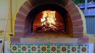 Food Safari Fire - S1 - E3 - The wood-fired oven - Jan 21, 2016