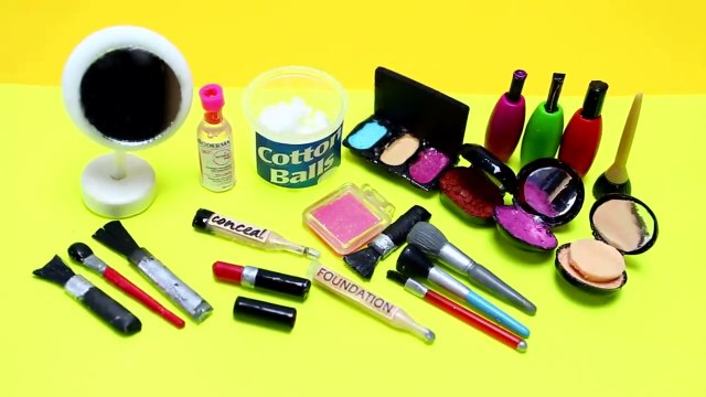 How to Make 100% REAL Miniature Makeup Cosmetic Products - 10 Easy DIY Miniature Doll Crafts