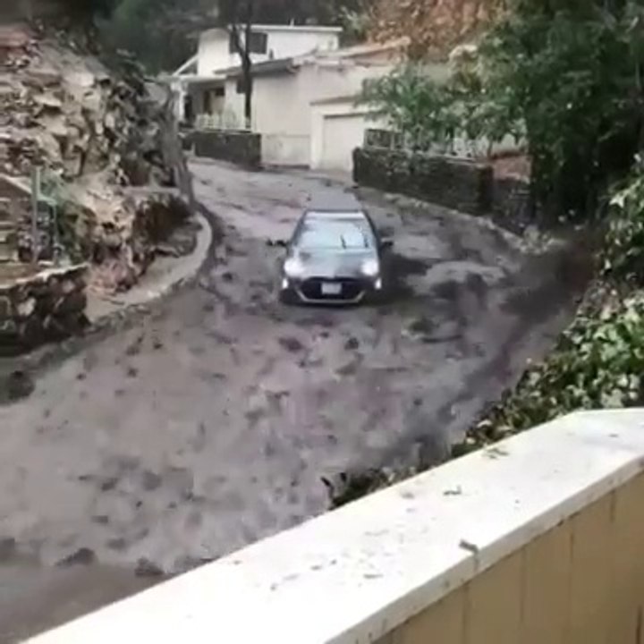 voiture aquaplaning