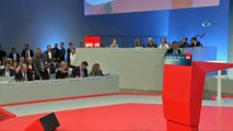 - Almanya'da, SPD'li delegeler koalisyona yeşil ışık yaktı