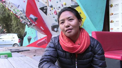 La sherpa nepalí que desafía los prejuicios