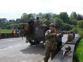 Concentration véhicules militaires alliés 2nd guerre mondiale / Celles 2013