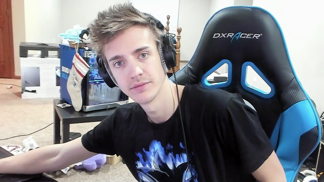 Fortnite #0122: "Broken?? @daequan"