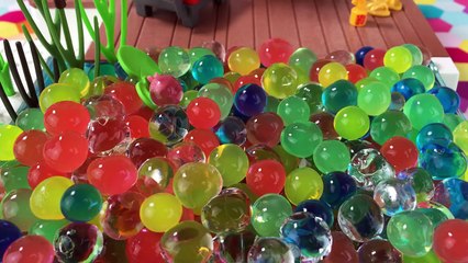 Playmobil ORBEEZ Pool Summer Fun Swimming Pool Full Of Orbeez