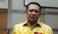 Ketua DPR Bamsoet Bantah Tunggak Pajak Mobil Mewah