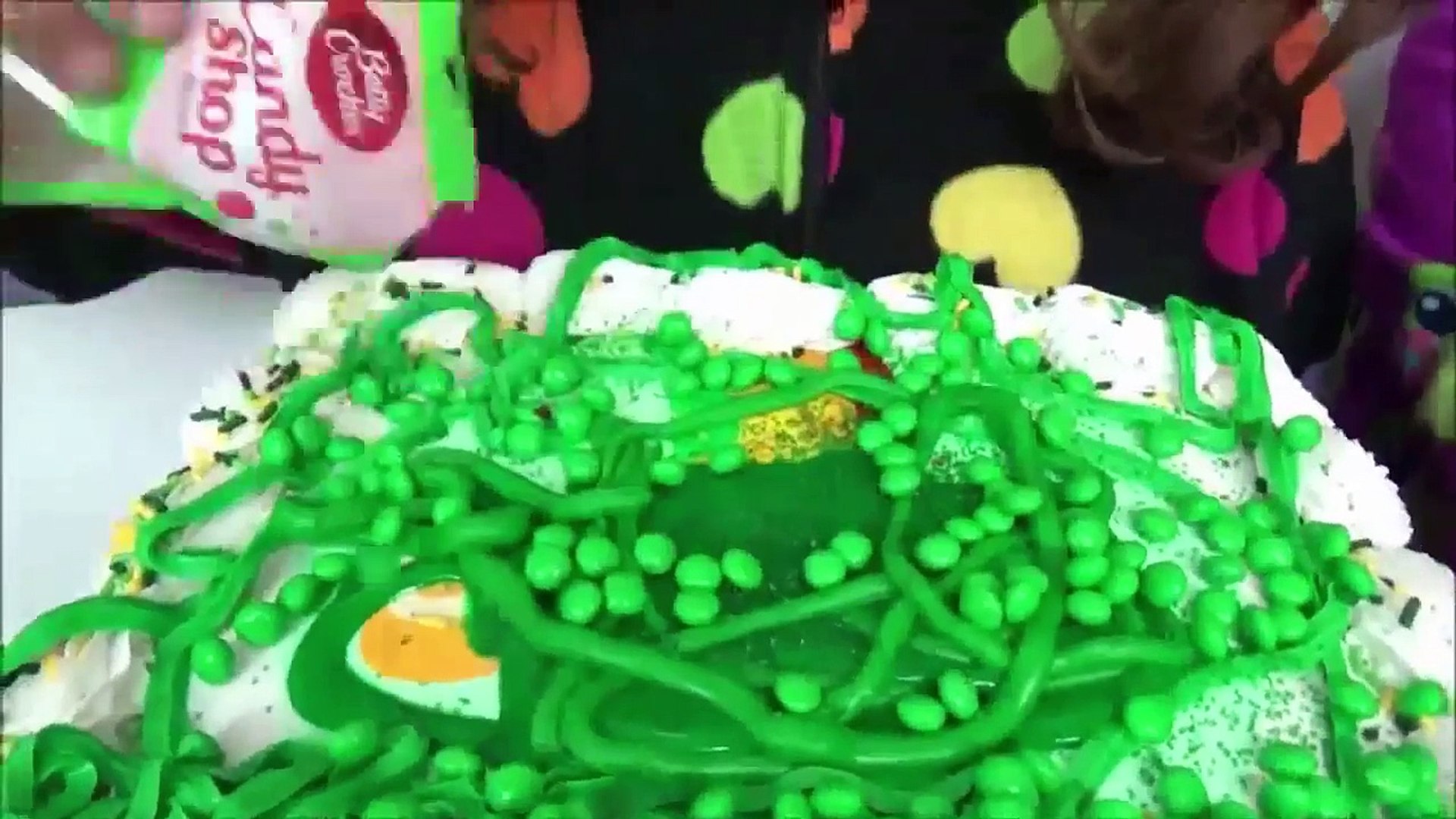 ⁣St Patrick's Day Messy Food Fight Victoria Annabelle Daddy