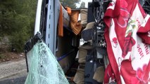 Bursa'dan yola çıkan otobüs kaza yaptı