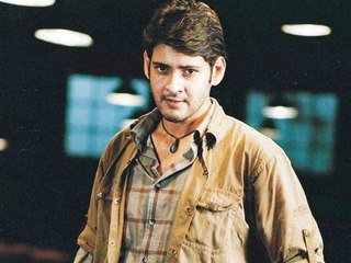 போக்கிரி படத்தை பிளாப் என்று கூறி ரசிகர்களிடையே சண்டை மூட்டி விட்ட ராம்கோபால் வர்மா