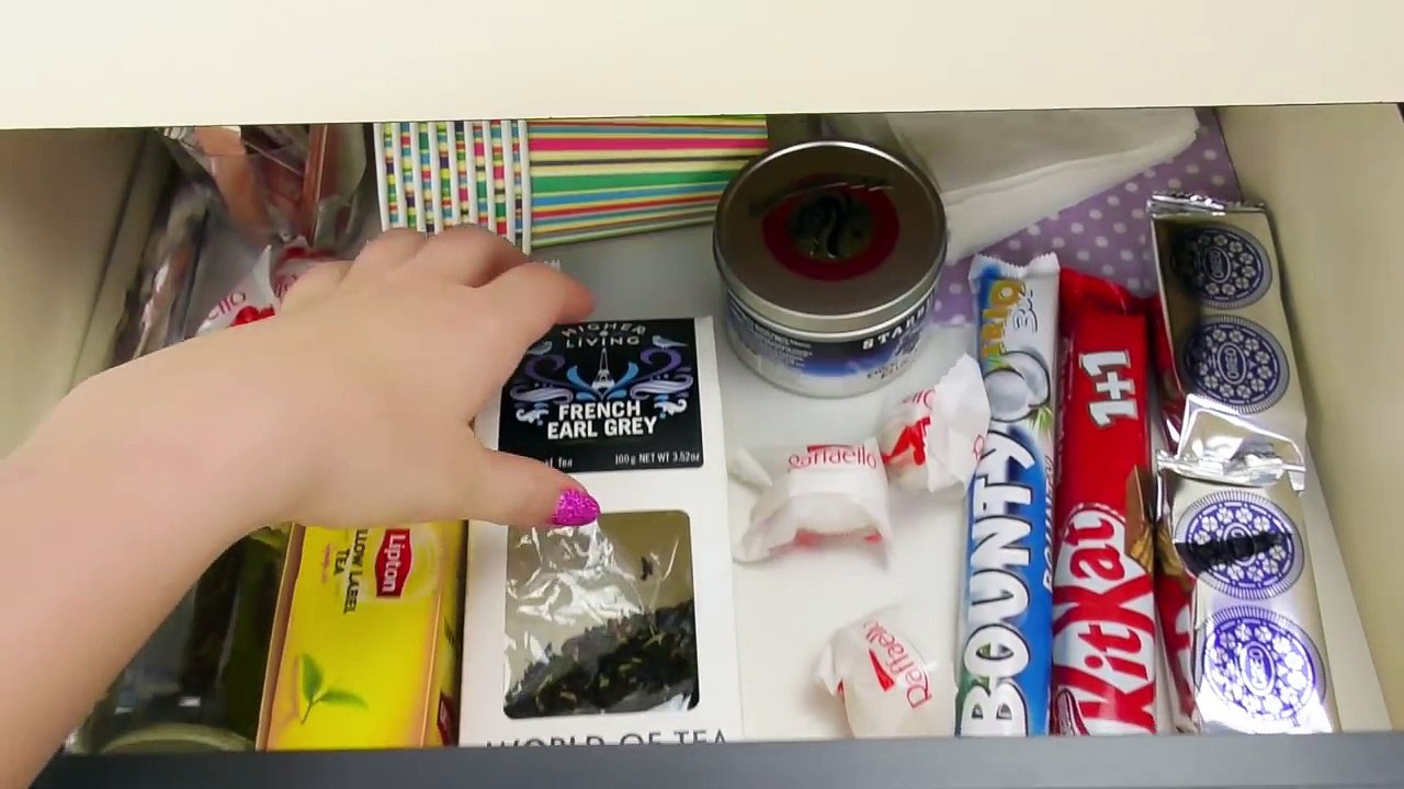 Pretty Girl Shows How to Make Hookah out of Coca Cola Bottle