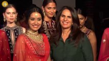 Shraddha Kapoor Walks The Ramp With Anita Dongre | The Wedding Junction Show