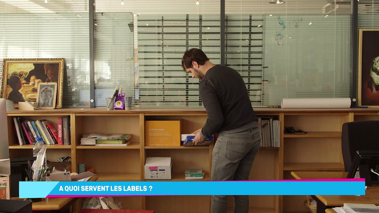 La minute recyclage ! Donnons une nouvelle vie à nos produits :  Les labels du papier