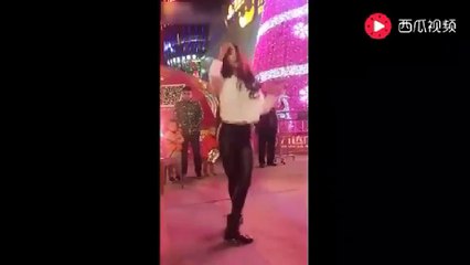 Quẩy cực " sung" với nhạc sôi động cực hot