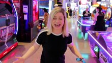 GIANT CLAW MACHINES & SCARY GAMES (P