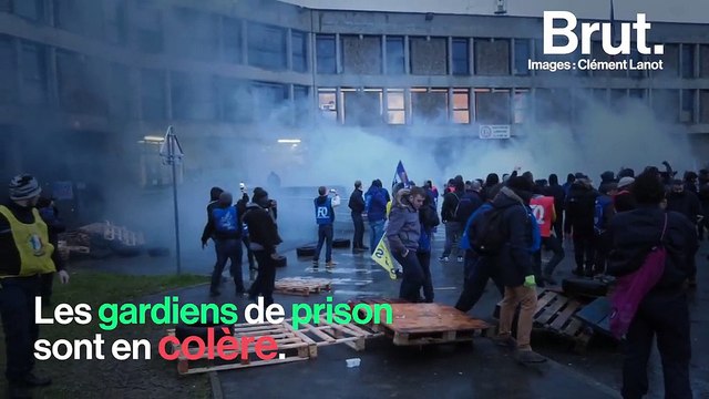 On n’a pas les moyens humains, ni les moyens matériels ! : les raisons de la colère des surveillants pénitentiaires