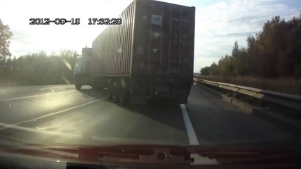 Luckiest Truck Driver in Russia