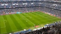 Benzema entra em campo no Bernabéu... e é arrasado pelos adeptos do Real