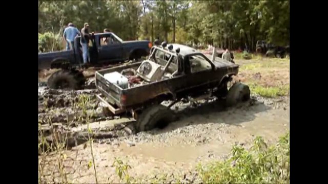 CUMMINS DIESEL POWERED TOYOTA TACOMA 4X4 MUD TRUCK on 44 Boggers STUCK MUDDIN at River Run!!