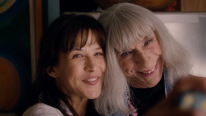 Mme Mills, une voisine si parfaite - Bande annonce HD