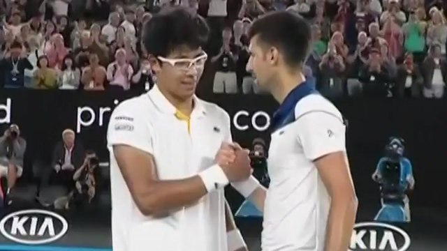 정현, 조코비치 꺾고 호주오픈 8강 진출 / YTN