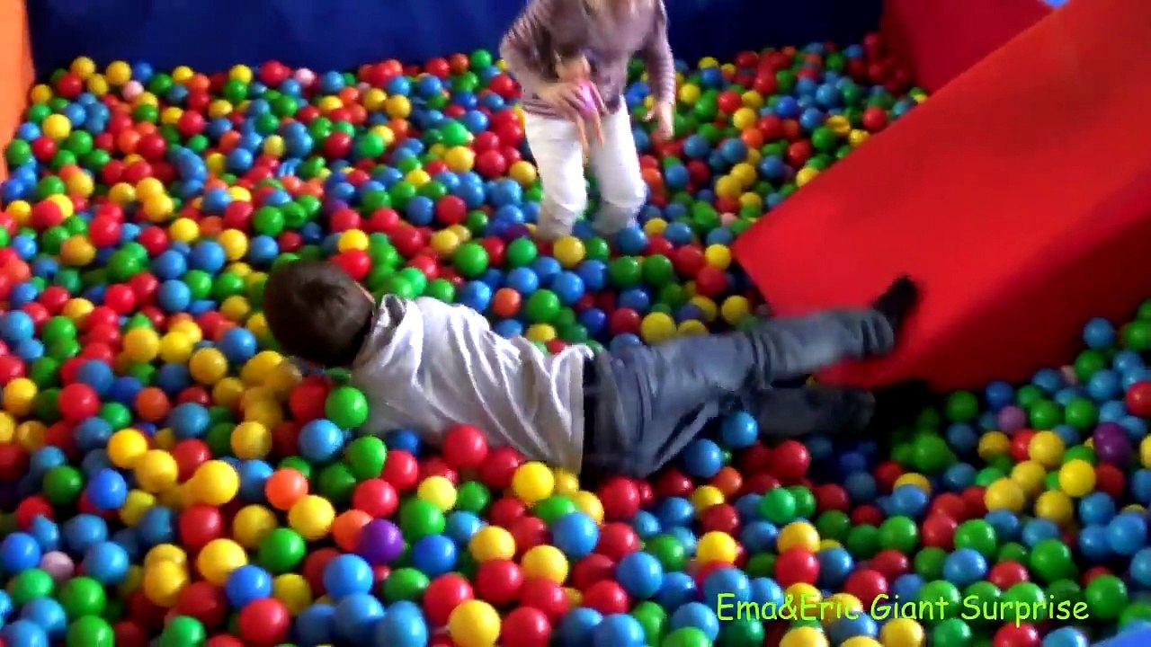 Indoor Playground for Children Play Area for kids Giant inflatable Slides Childr