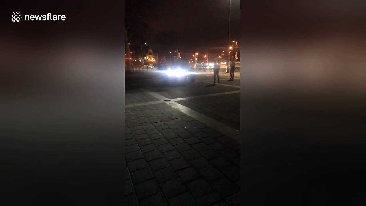 Buggy climbs 'Rocky stairs' in Philadelphia as...