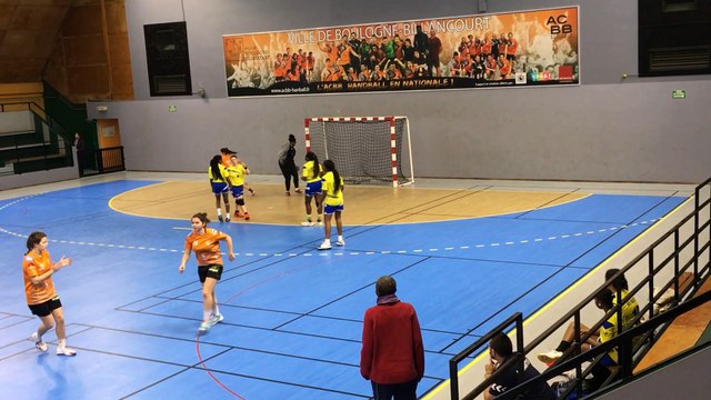 -18F: Le résumé en Vidéo du match ACBB - Mantes