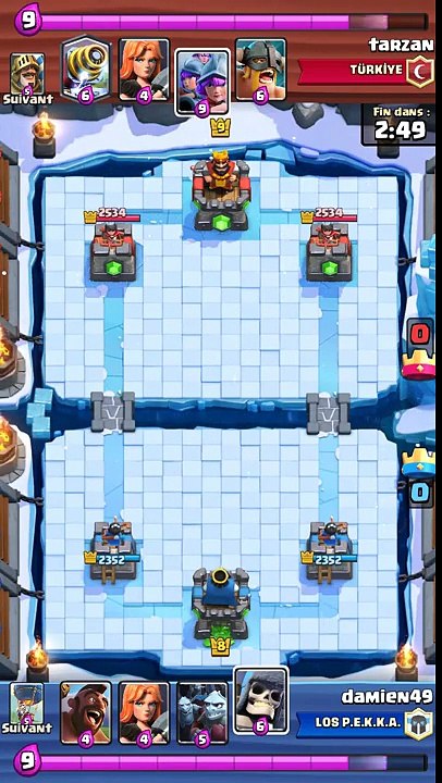 TARZAN ET SUR CLASH ROYALE