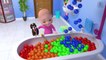 Baby Bath Song _ Learn Colors songs _ 3D Baby Bath Time Play with Gumballs & Pup