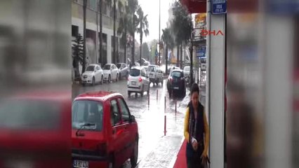 Ortaca'da Yağmurla Yollar, Suyla Dolup Taştı