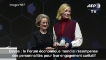Cate Blanchett, Elton John et Shah Rukh Khan récompensés à Davos