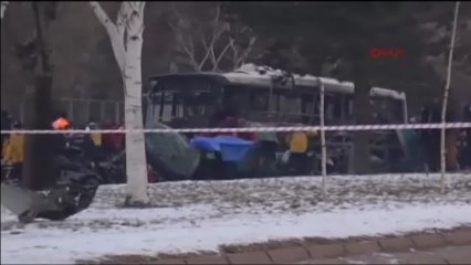Un atentado contra un autobús en Turquía causa al menos 13 muertos