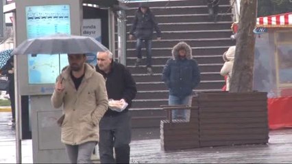 Beylikdüzü'nde Sağanak Yağış