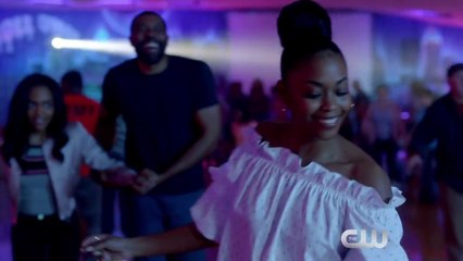 Black Lightning - Tráiler oficial