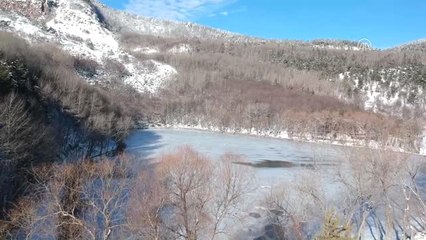 Başkentteki Krater Gölü Buz Tuttu