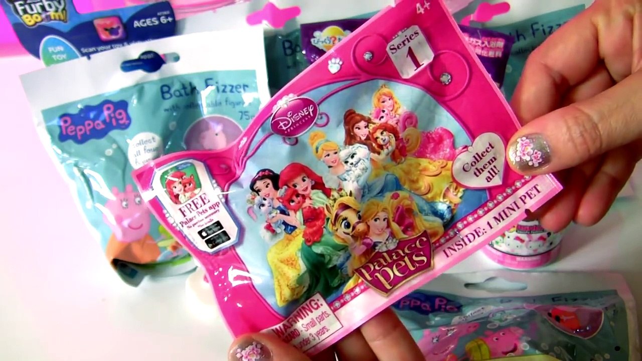 Mashems Toys Hello Kitty, Peppa Pig Bath Bombs, Sofia the First Bath