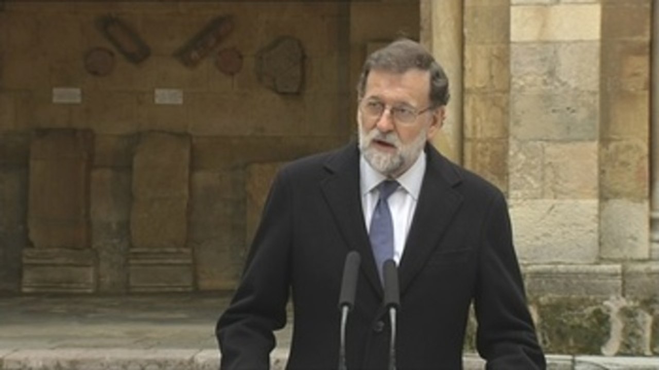 Rajoy advierte que "no hay alternativa a la ley" ante intentos de Puigdemont