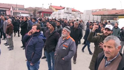 Erzincan'da Hırdavatçılar Çarşısı'nda yangın