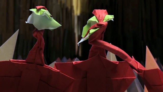 One Leg Canyon [ORIGAMI STOP MOTION ANIMATION]