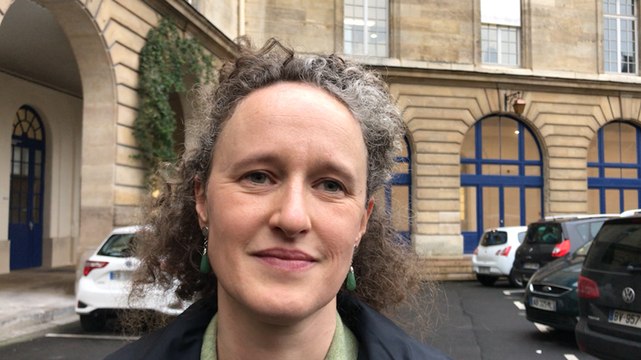 Crue de la Seine: la maire-adjointe Colombe Brossel présente les dispositions prises à Paris.