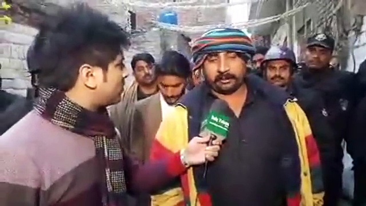 Family details of Zainab Murderer- Live from the door of his house