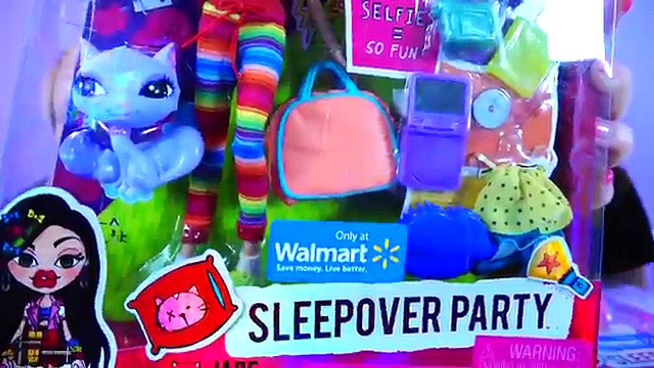 BRATZ! Sleepover Cloe, Yasmin, Jade and Sasha Doll Review - Mommy and Gracie Show