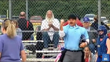 Little Girl's Priceless Reaction To Dad's Homecoming Will Leave You In Tears!