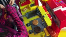 McDonalds Drive Thru Pretend Play Food Toys for Kids w/ Spiderman Ride On Cars Happy Meal Surprise