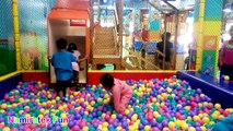 Mainan Anak Mandi Bola Yang Banyak Sekali & Naik Odong-odong Mobil - Play Lot of Ball Pit Show