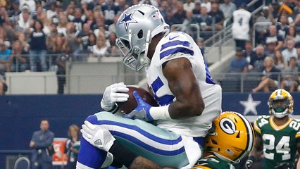 Dak Prescott scrambles and finds Rod Smith for 18 yards