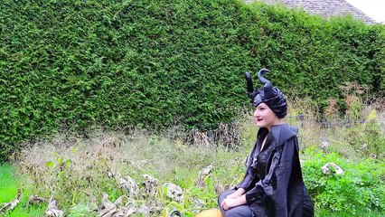 PREGNANT SPIDERMAN ?! w/ Frozen Elsa Rapunzel Fairy Godmother Toys Fun Superhero Movie in real life