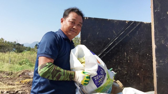 [좋은뉴스] 12년째 꾸준한 기부...'폐지 줍는 소방관' / YTN