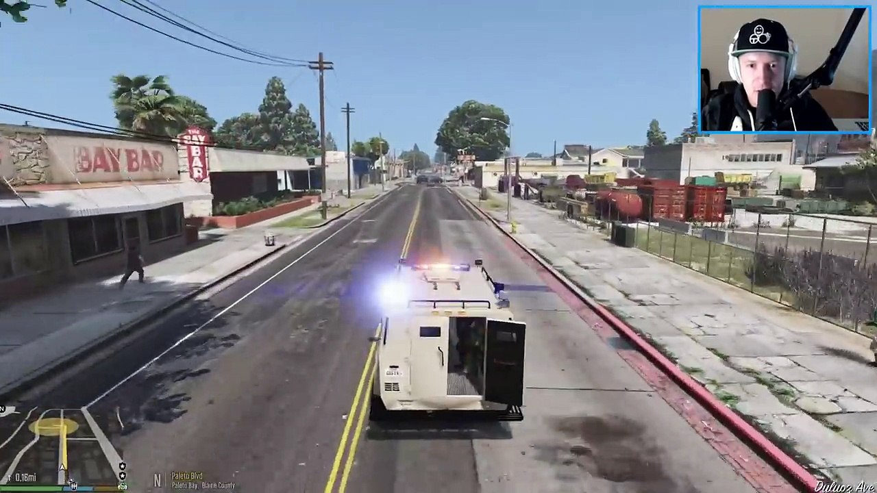 GTA 5 - LSPDFR Ep158 - FBI SWAT TEAM MADNESS!!