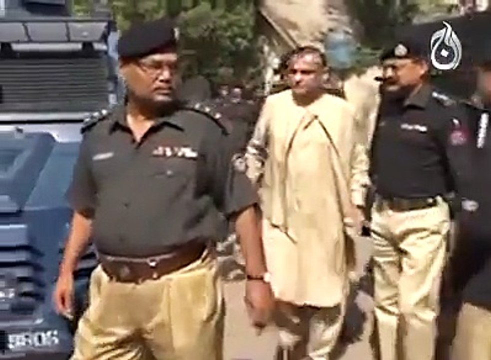 Dr. Asim or Mushtaq Raisani corruption and root cause is 5000 rupee note